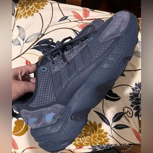 Women sneakers